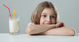 10 симптомов непереносимости лактозы у детей