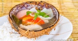 Азиатский суп с курицей, кокосом и лемонграссом: рецепт с фото